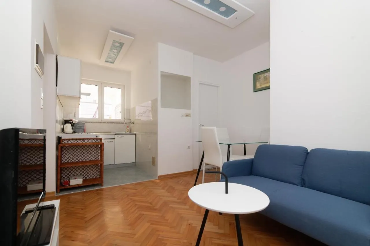 Apartments Jasna 2 Novigrad   Novigrad (Istria)
